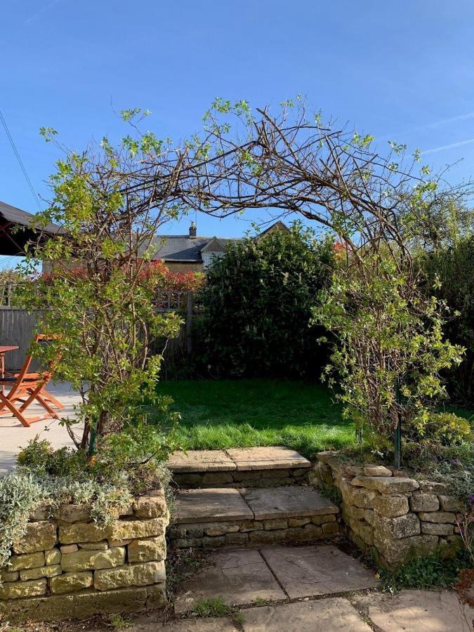 Pass The Keys Charming 18th Century 4 Bedroom
